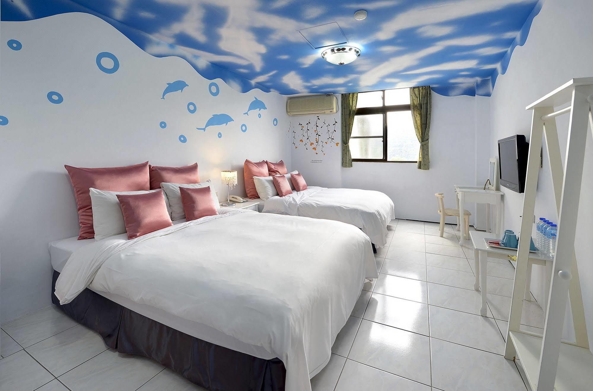 Sun Moon Lake Love Home Lake Nantou Exterior photo
